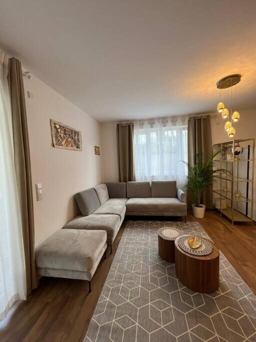 Moderne Wohnung Mit 4 Betten بوخوم المظهر الخارجي الصورة